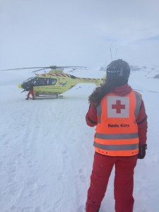 Fra henteoppdrag på Haukelifjell 
 
. Foto: Porsgrunn Røde Kors Hjelpekorps